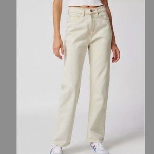 Urban Outfitters BDG Cowboy Jeans Womens 24 Slim Straight Ivory Cream Off-white